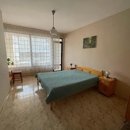 Mariana марияна Apartament *